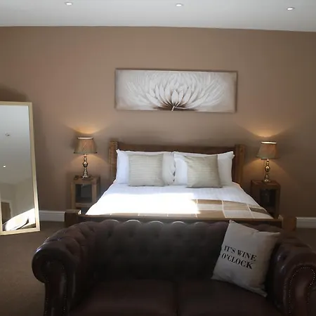 Inn The Woodman 4*